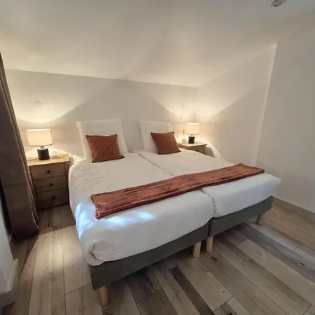 O De Provence Chalet